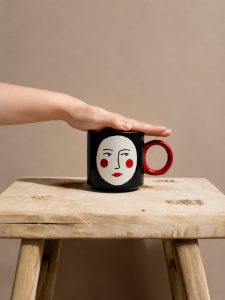 Muse Noir Mug
